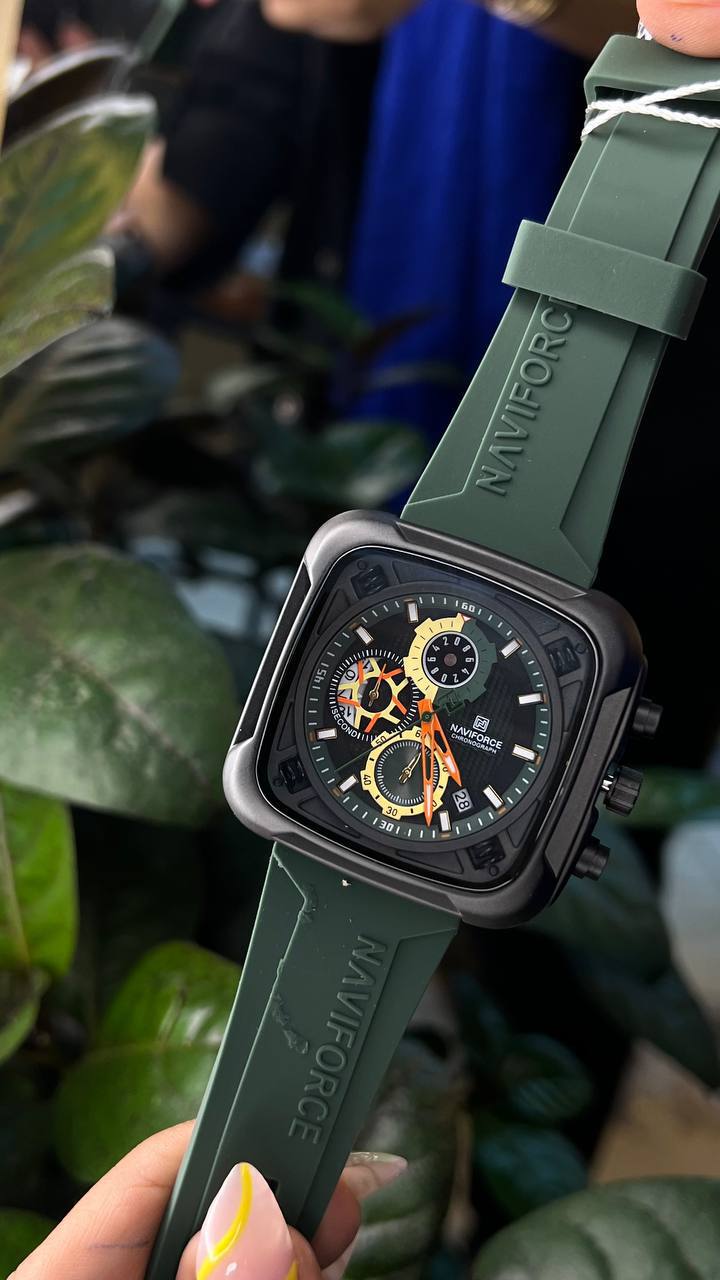 ساعت مچی مردانه نیوی فورس naviforce بند سیلیکونی مدل nf8058