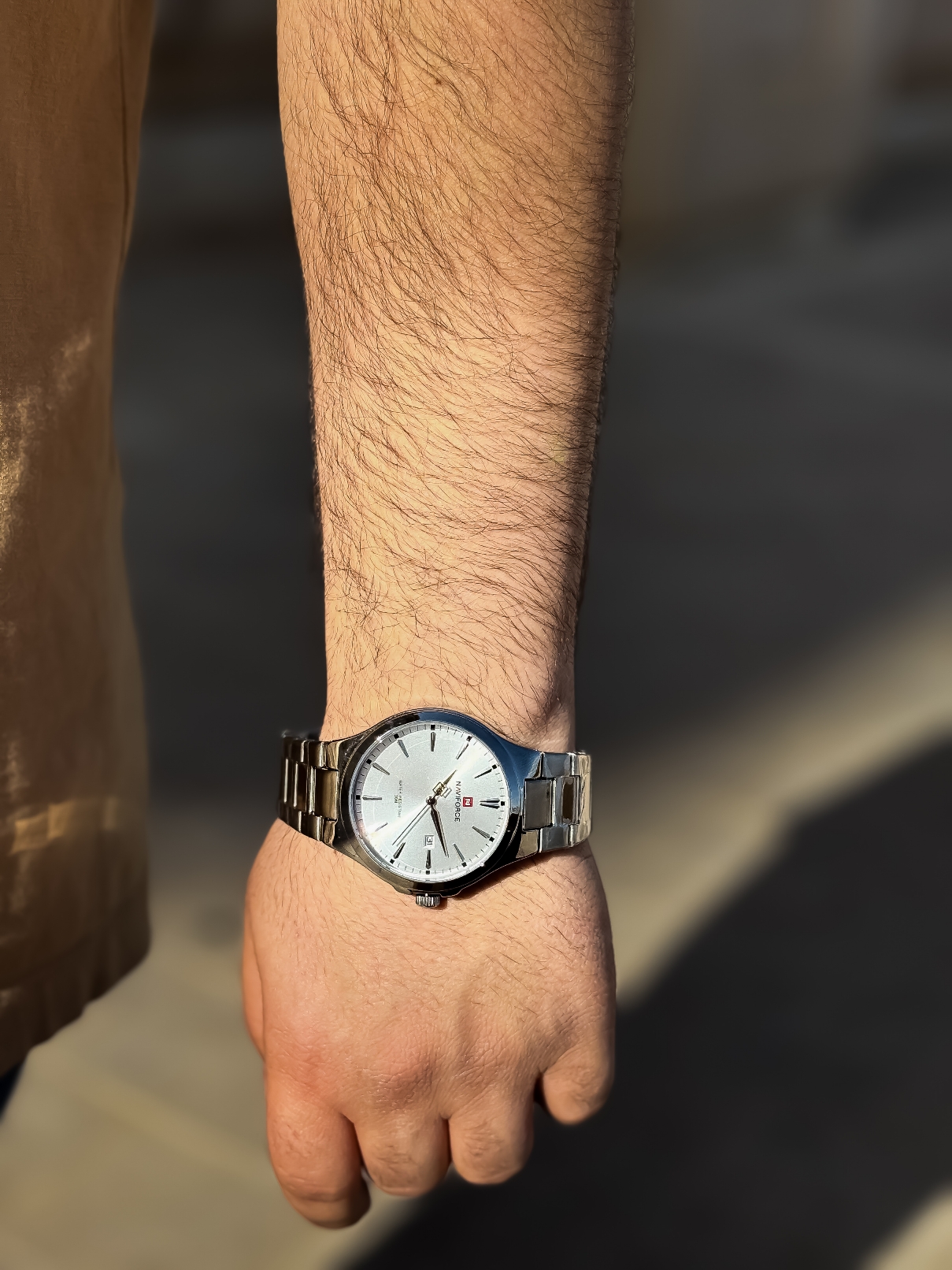 ساعت مچی مردانه نیوی فورس naviforce بند فلزی مدل nf9214 سفید